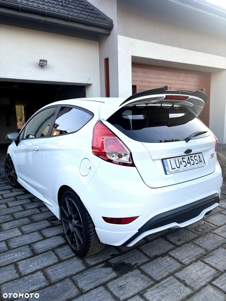 Ford Fiesta 1.6 EcoBoost mit Leder-Sport-Paket ST - 5