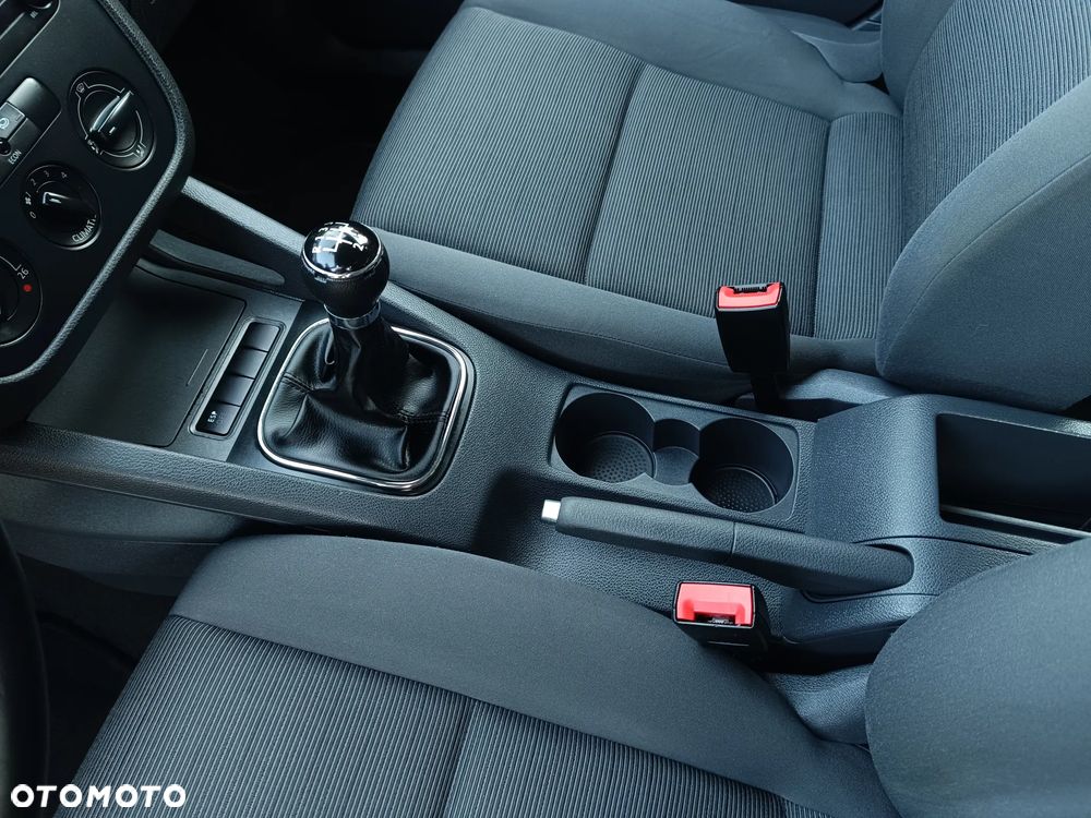 Volkswagen Golf 1.4 Edition - 12
