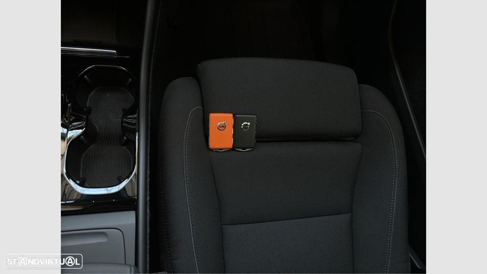 Volvo EX40 82 kWh Single Motor Extended Range Plus - 18