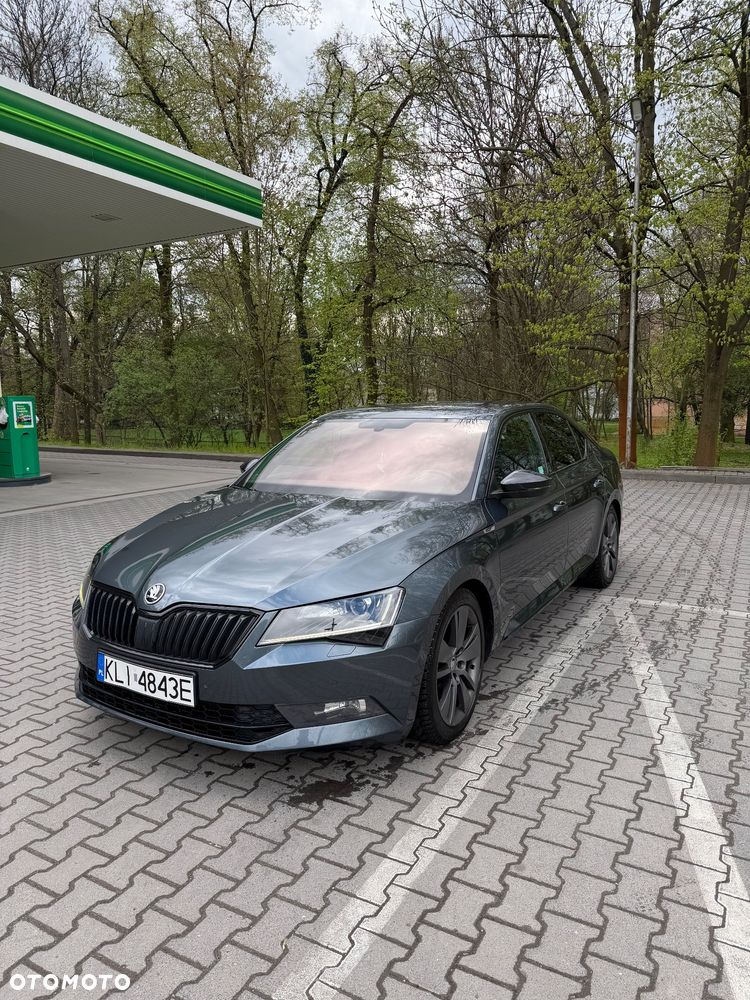 Skoda Superb 2.0 TSI Sportline DSG - 2