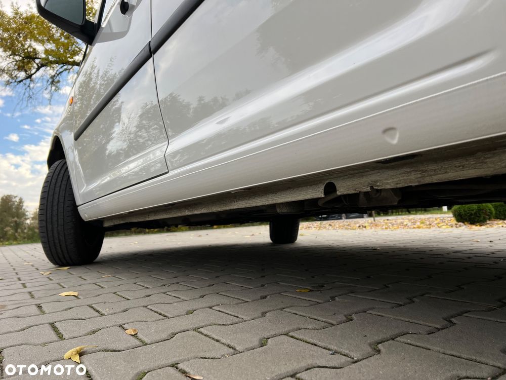 Volkswagen Caddy - 24