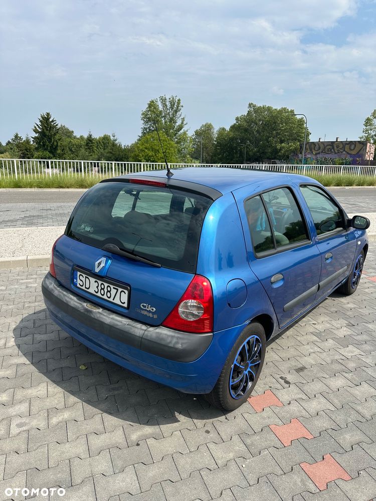 Renault Clio 1.5 dCi Campus - 4