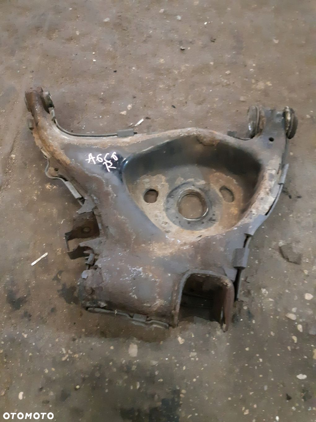 AUDI A6 C6 WAHACZ PRAWY TYŁ TYLNY - 3