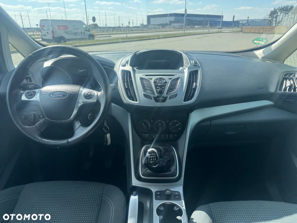 Ford C-MAX - 10