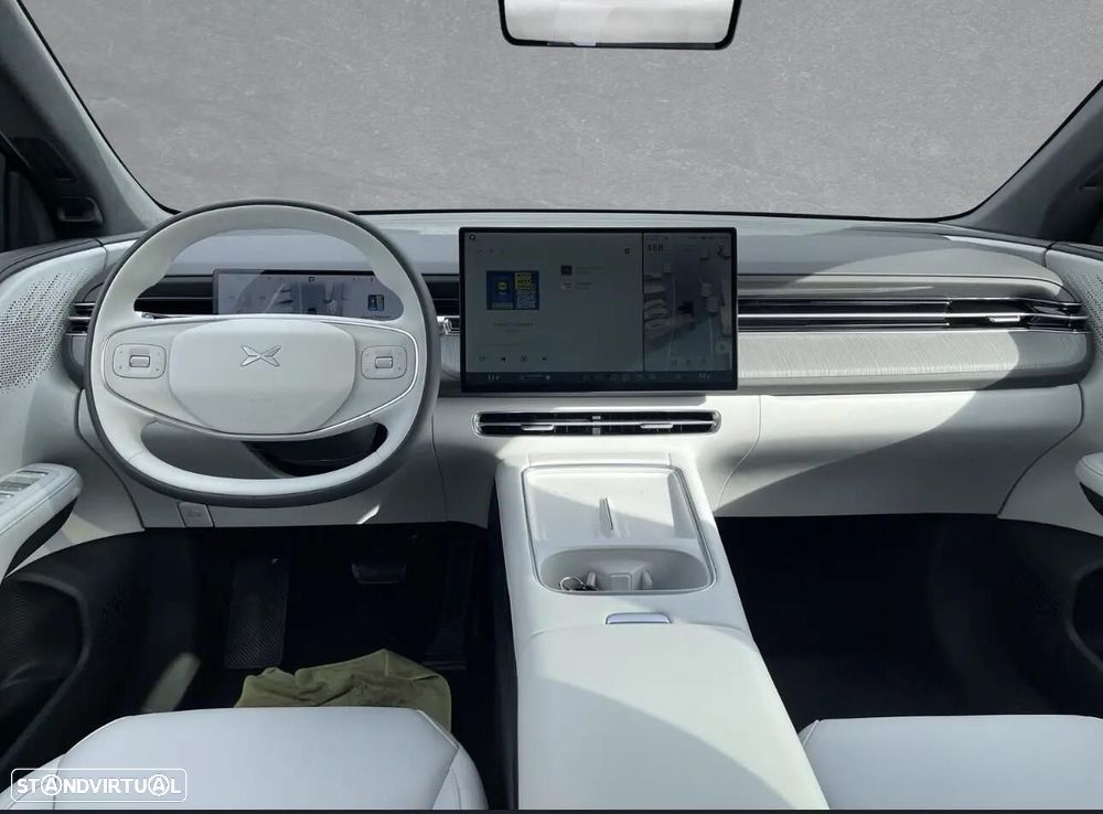 Xpeng G6 80.8 kWh Long Range - 23