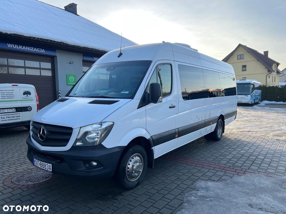 Mercedes-Benz Sprinter - 2