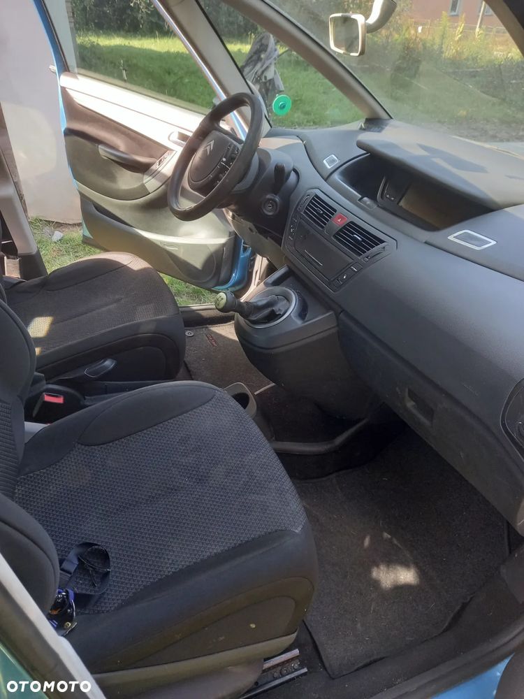 Citroën C4 Picasso - 11