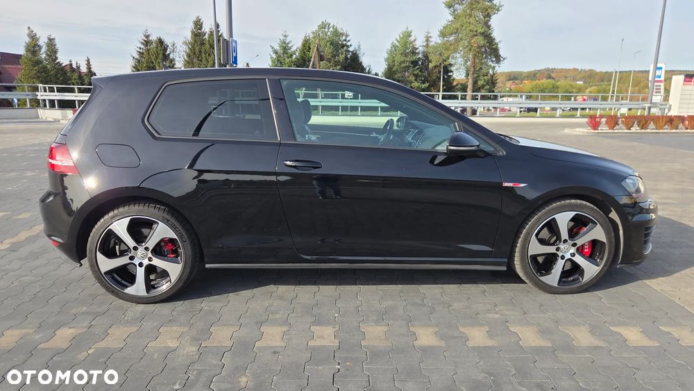 Volkswagen Golf 2015 photo 5