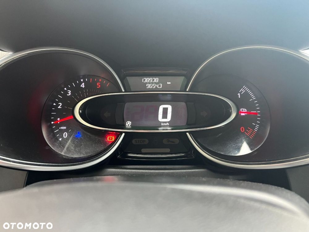 Renault Clio 1.5 dCi Energy Intens - 10