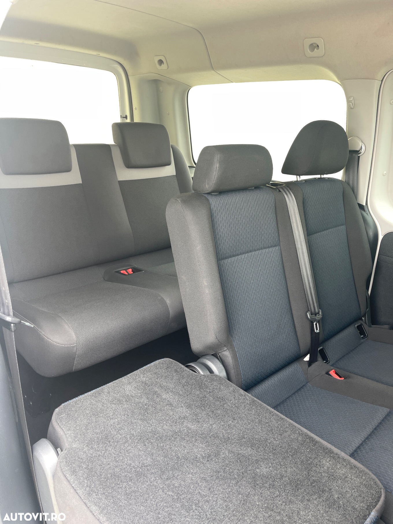 Volkswagen Caddy 2.0 TDI (7-Si.) 4MOTION Maxi Comfortline - 25