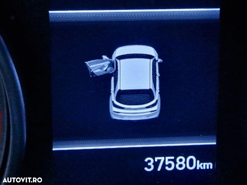 Hyundai i30 1.4 100CP 5DR M/T Highway - 24