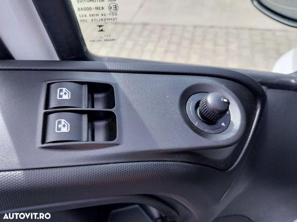 Iveco Daily 35C18H Autosasiu - 21