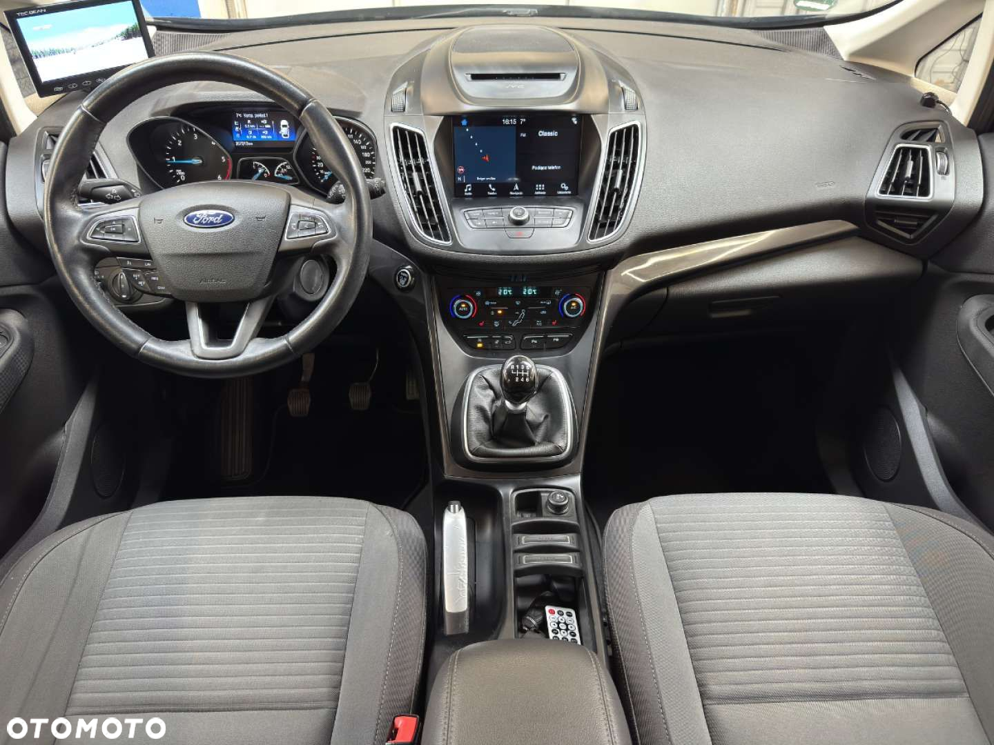 Ford Grand C-MAX - 9