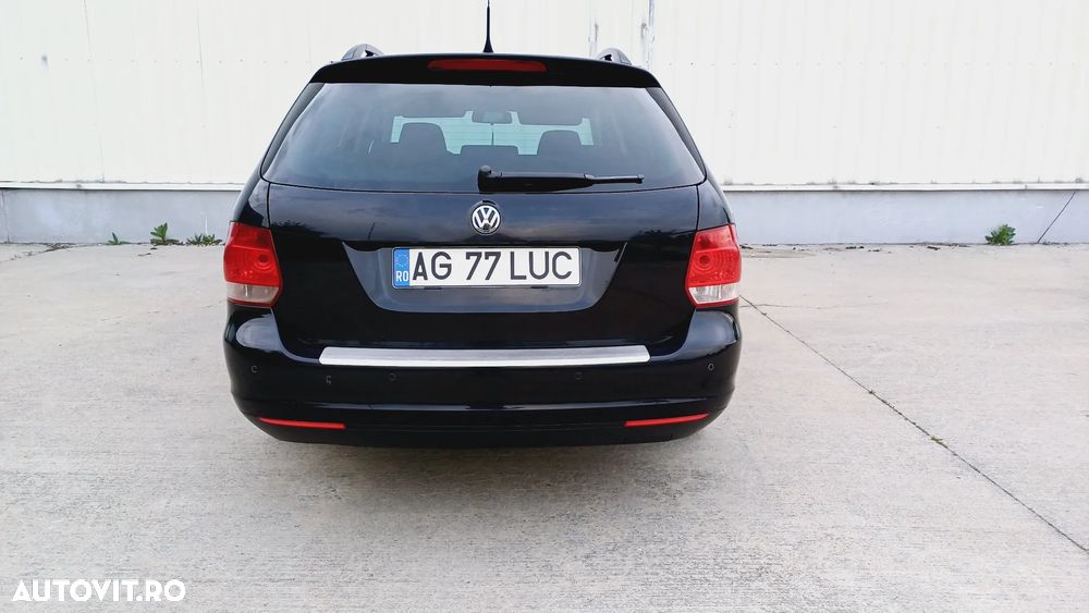 Volkswagen Golf 2.0 TDI Comfortline DPF - 20