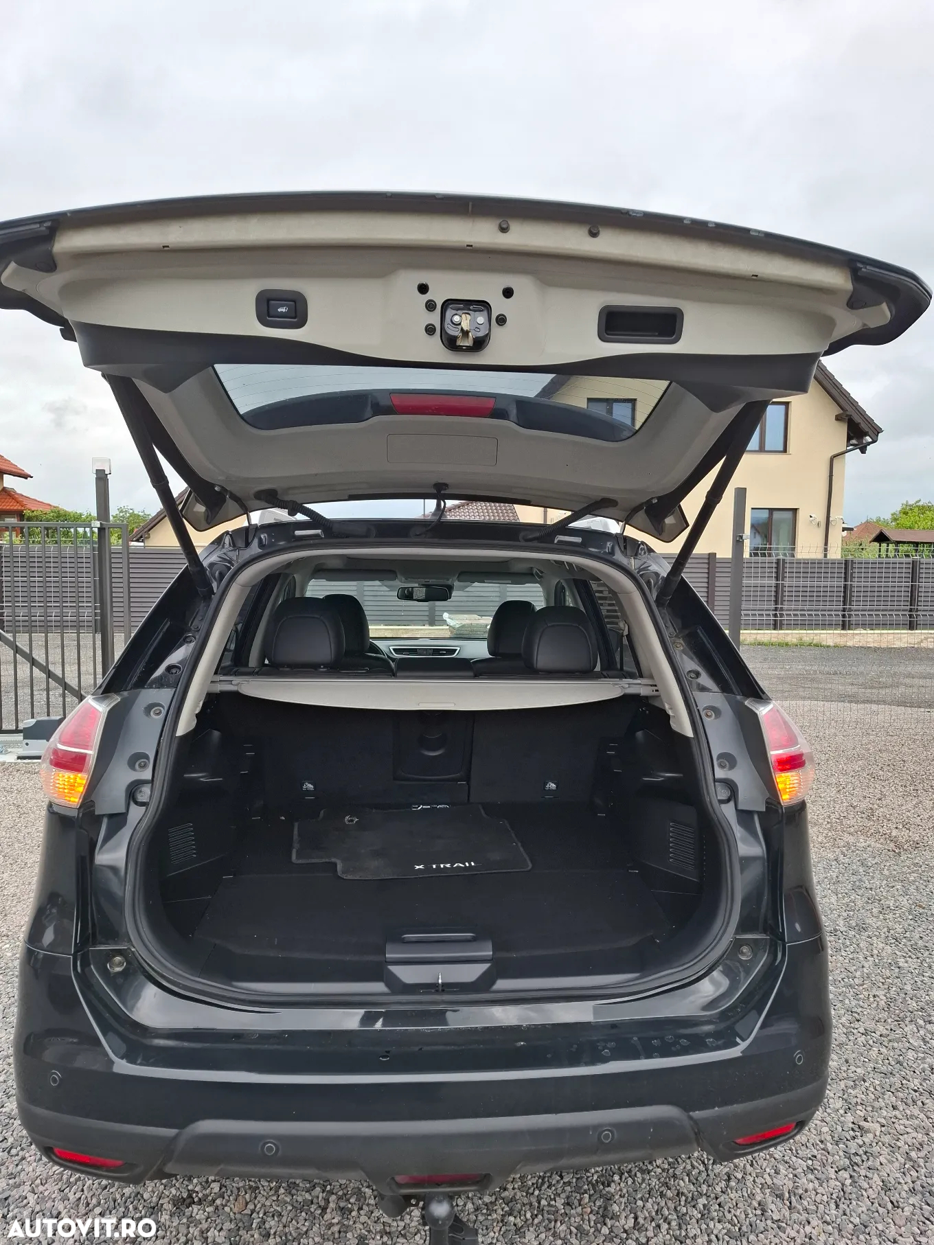 Nissan X-Trail 1.6L dCI Start/Stop Tekna - 26