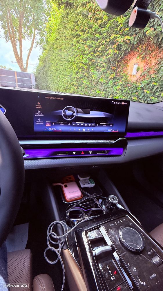 BMW 530 e Pack Desportivo M Pro - 8