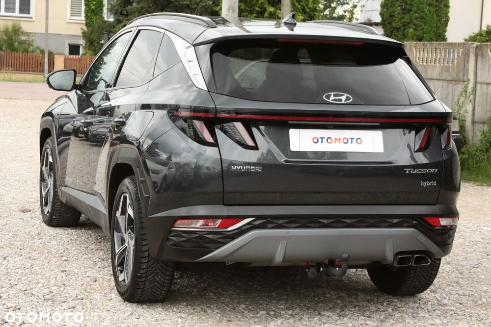 Hyundai Tucson 1.6 T-GDi HEV Executive 2WD - 11