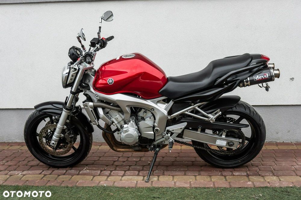 Yamaha FZ - 6