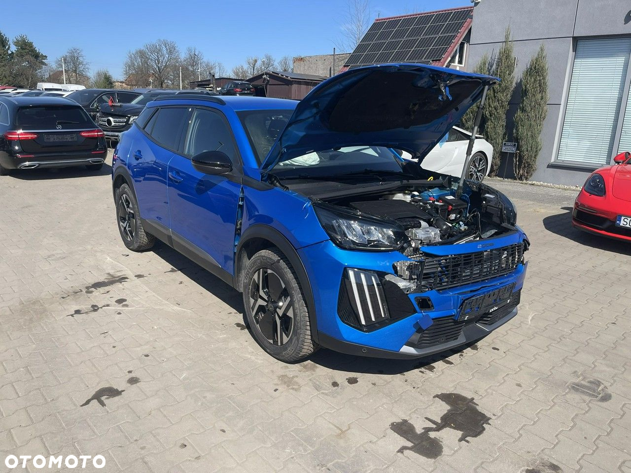 Peugeot 2008 1.2 PureTech Allure Pack S&S EAT8 - 4