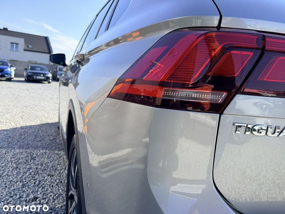 Volkswagen Tiguan - 9