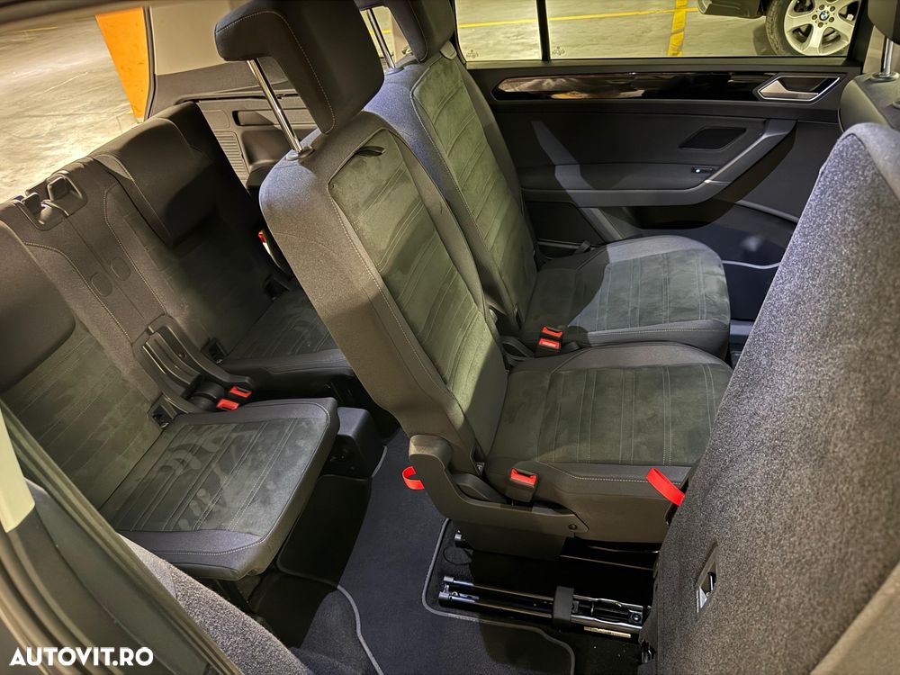 Volkswagen Touran 1.5 TSI DSG Highline - 12