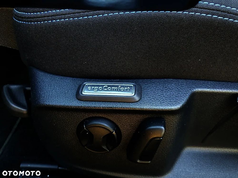 Volkswagen Passat 1.4 TSI Plug-In Hybrid GTE DSG - 33