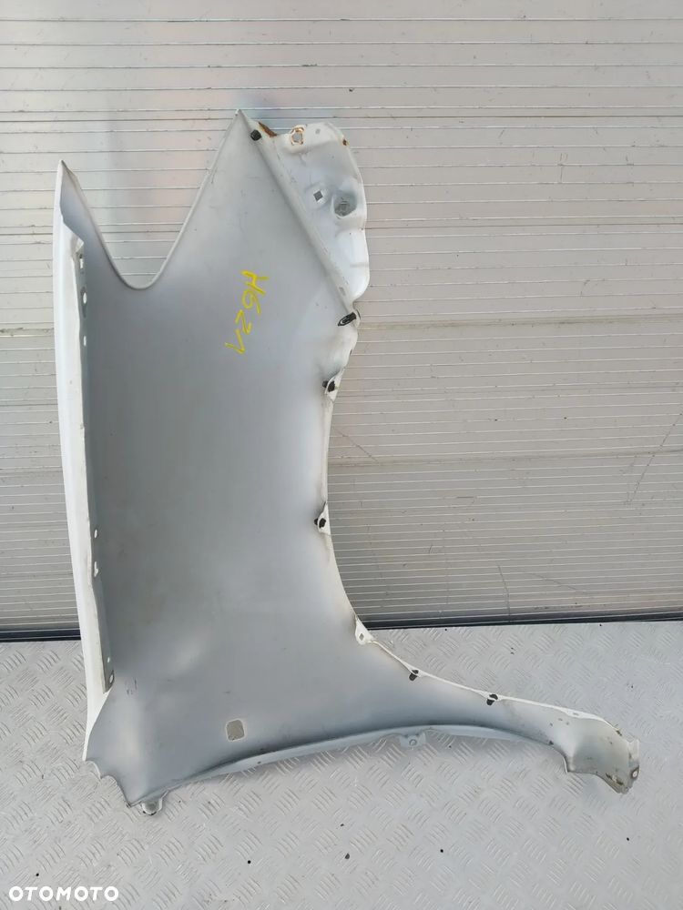 H420/H423/H478/H514/H532/H621 BŁOTNIKI HILUX LEWY 2006-2012 - 12