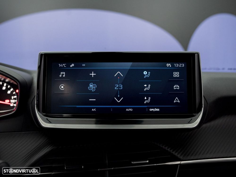 Peugeot 2008 1.2 PureTech Style - 30