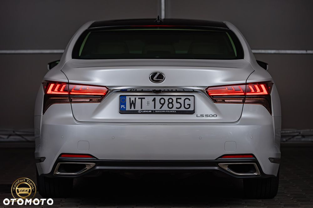 Lexus LS - 6