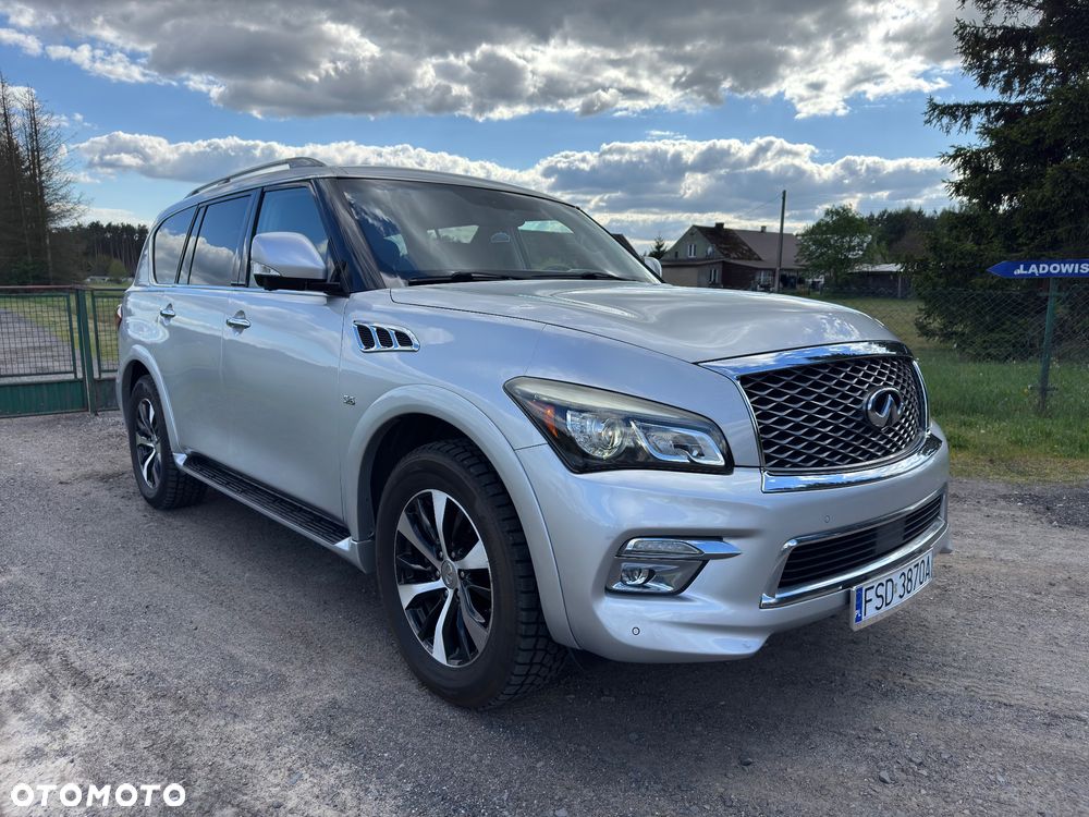 Infiniti QX80 - 18