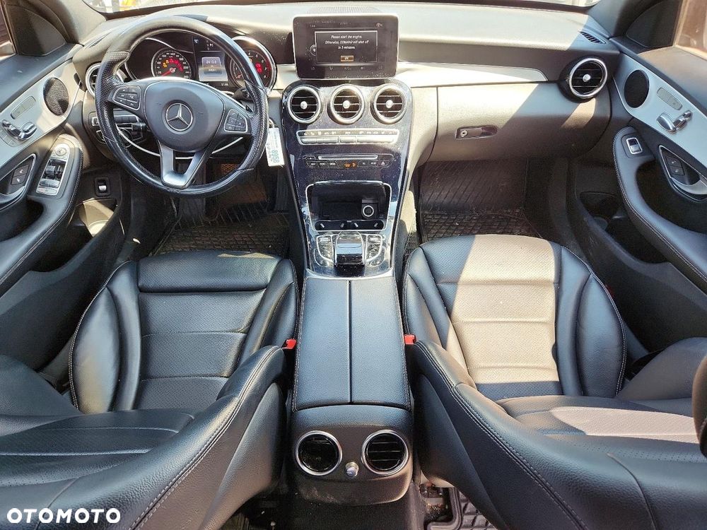 Mercedes-Benz Klasa C 300 9G-TRONIC Exclusive - 7