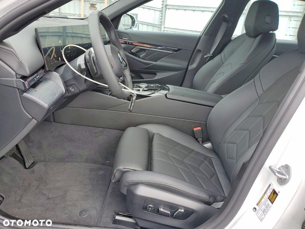 BMW Seria 5 530i - 7