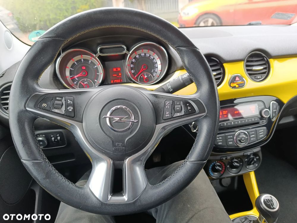 Opel Adam 1.2 - 9
