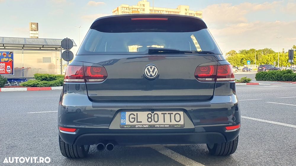 Volkswagen Golf 2.0 DPF GTD DSG - 13