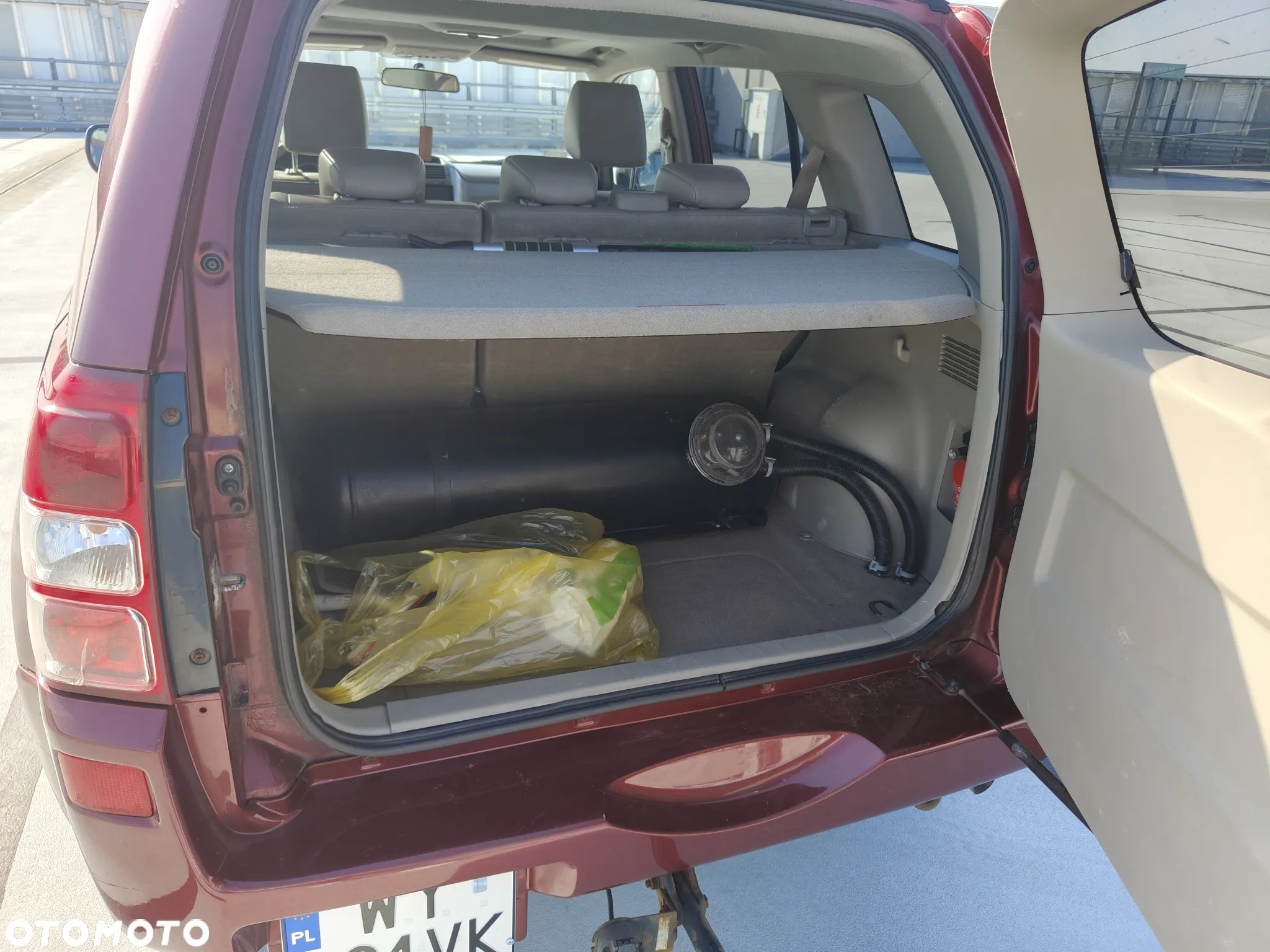 Suzuki Grand Vitara 2.7 V6 - 8