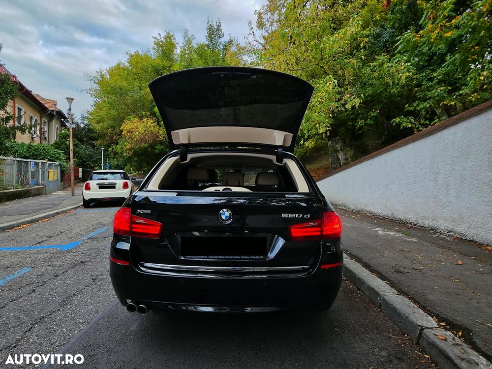 BMW Seria 5 520d xDrive AT - 2