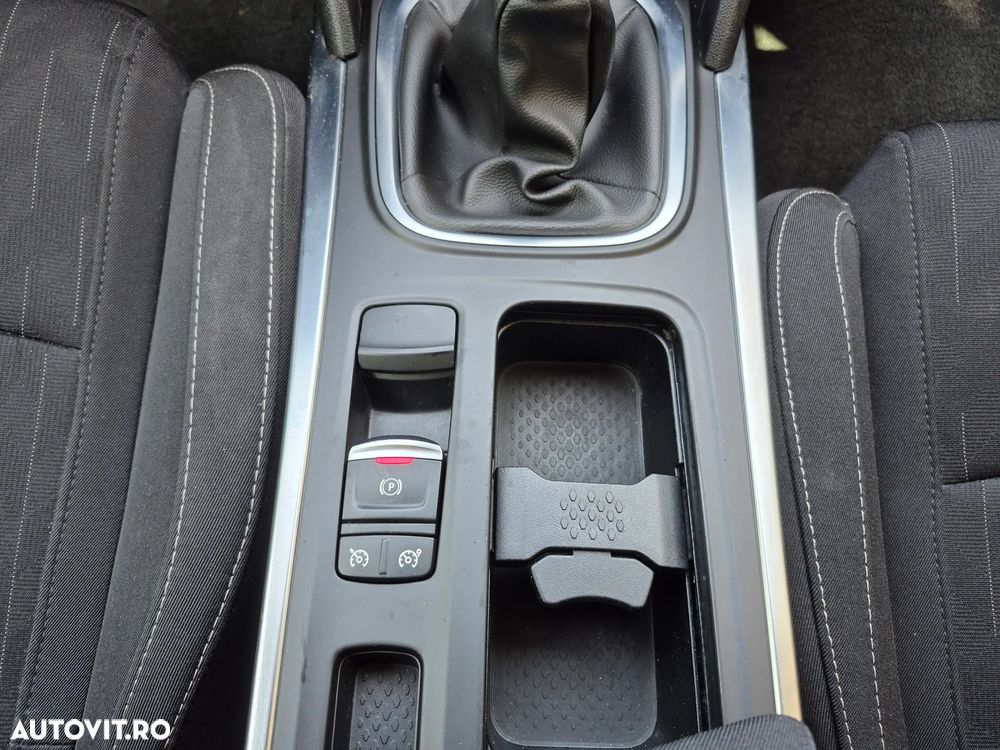 Renault Megane ENERGY TCe Business - 19