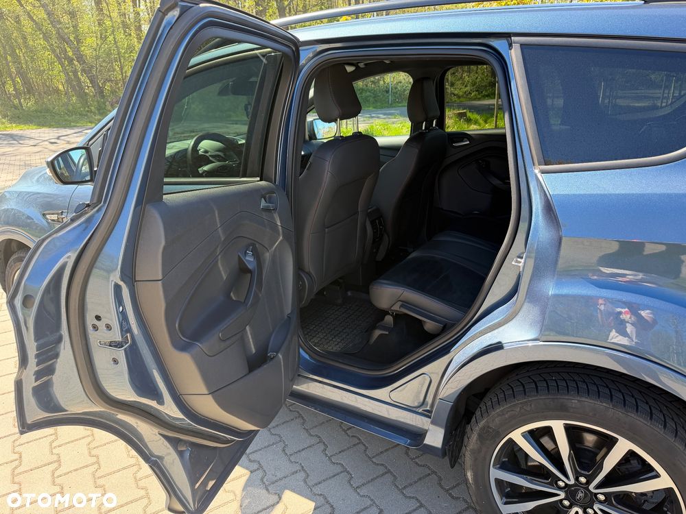 Ford Kuga 2.0 TDCi AWD ST-Line - 5