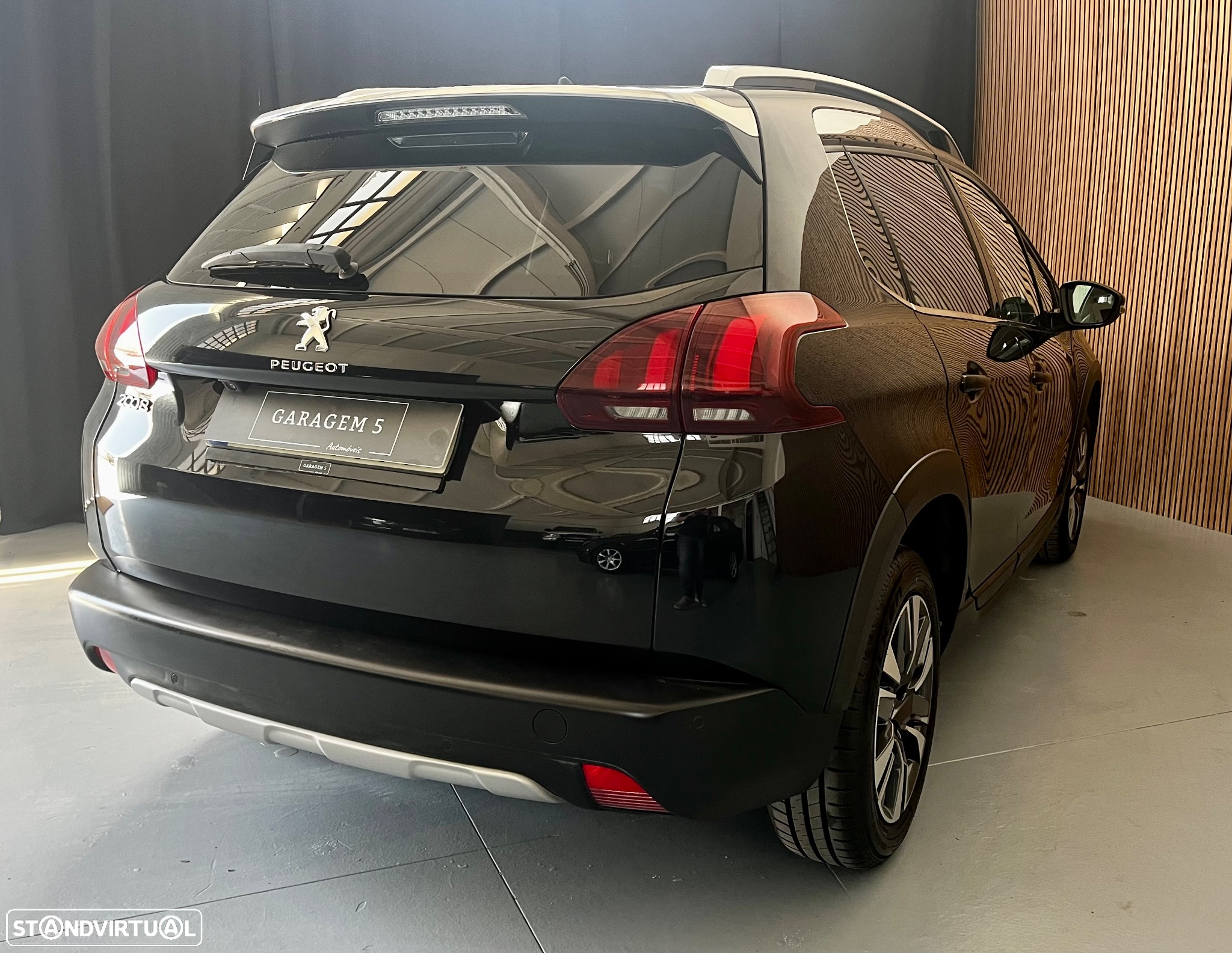 Peugeot 2008 1.5 BlueHDi Allure - 7