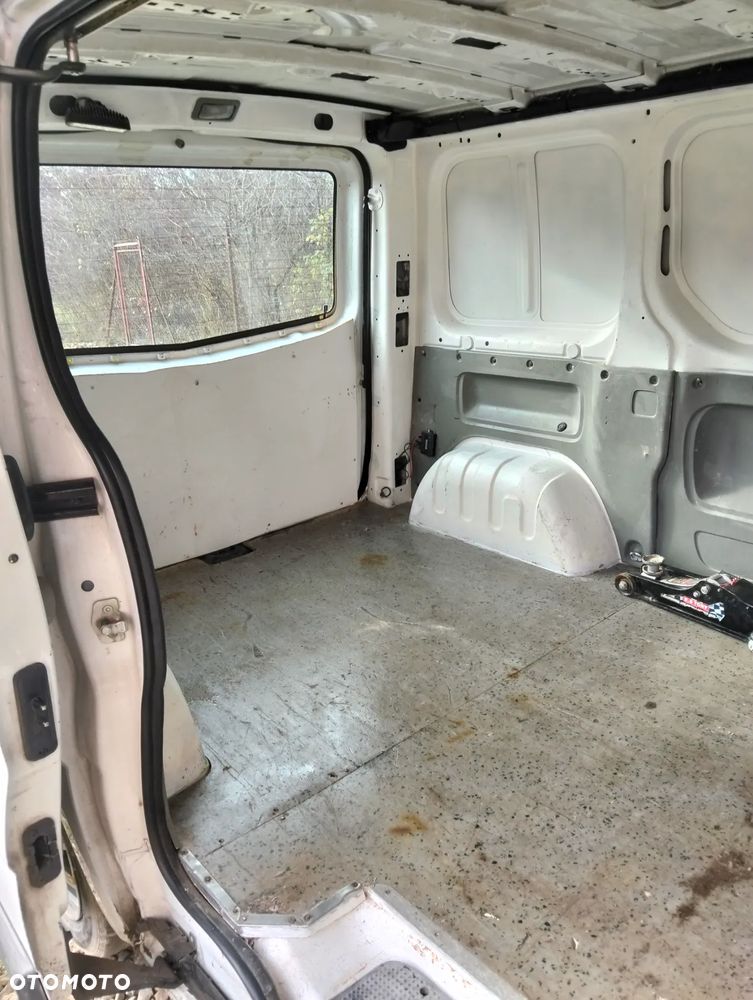 Nissan Primastar ver-dci-100-l1h1 - 4