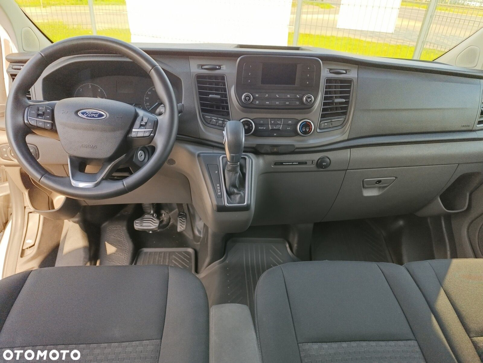 Ford Transit Custom - 14