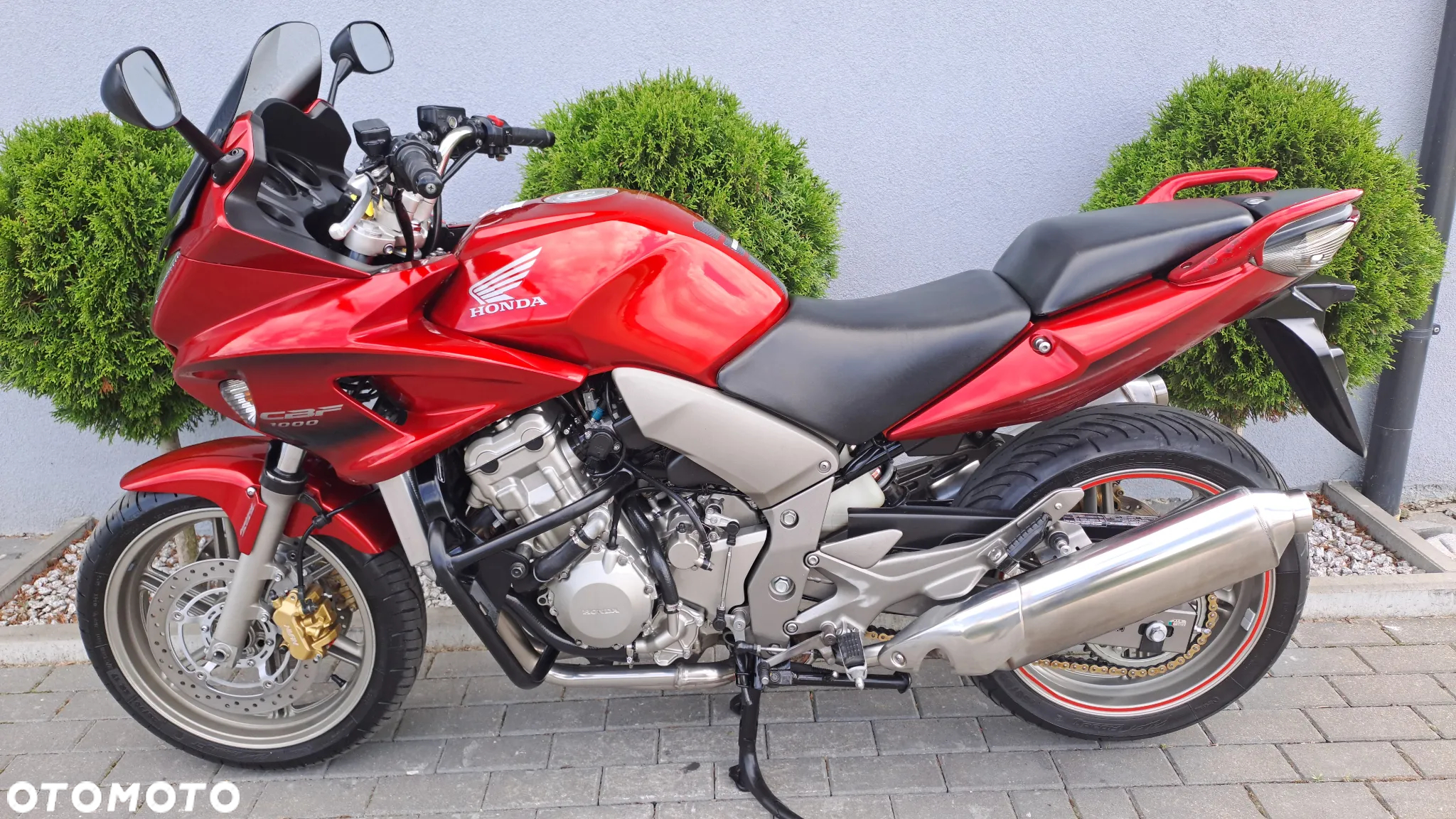 Honda CBF - 4
