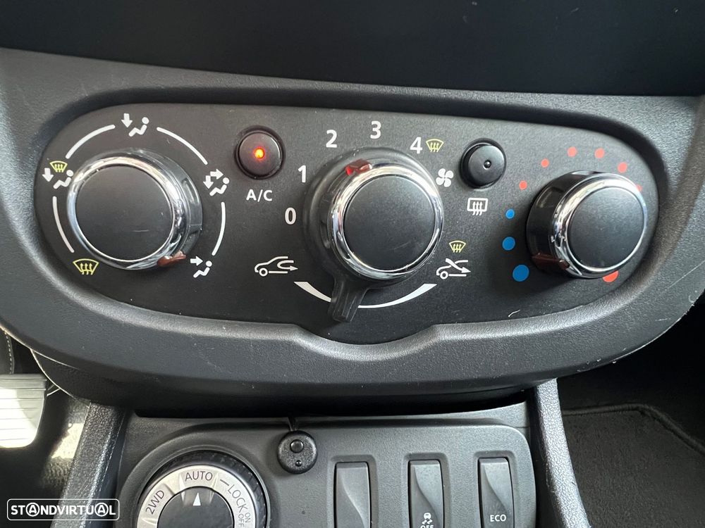 Dacia Duster 1.5 dCi Confort Cuir 4WD - 10