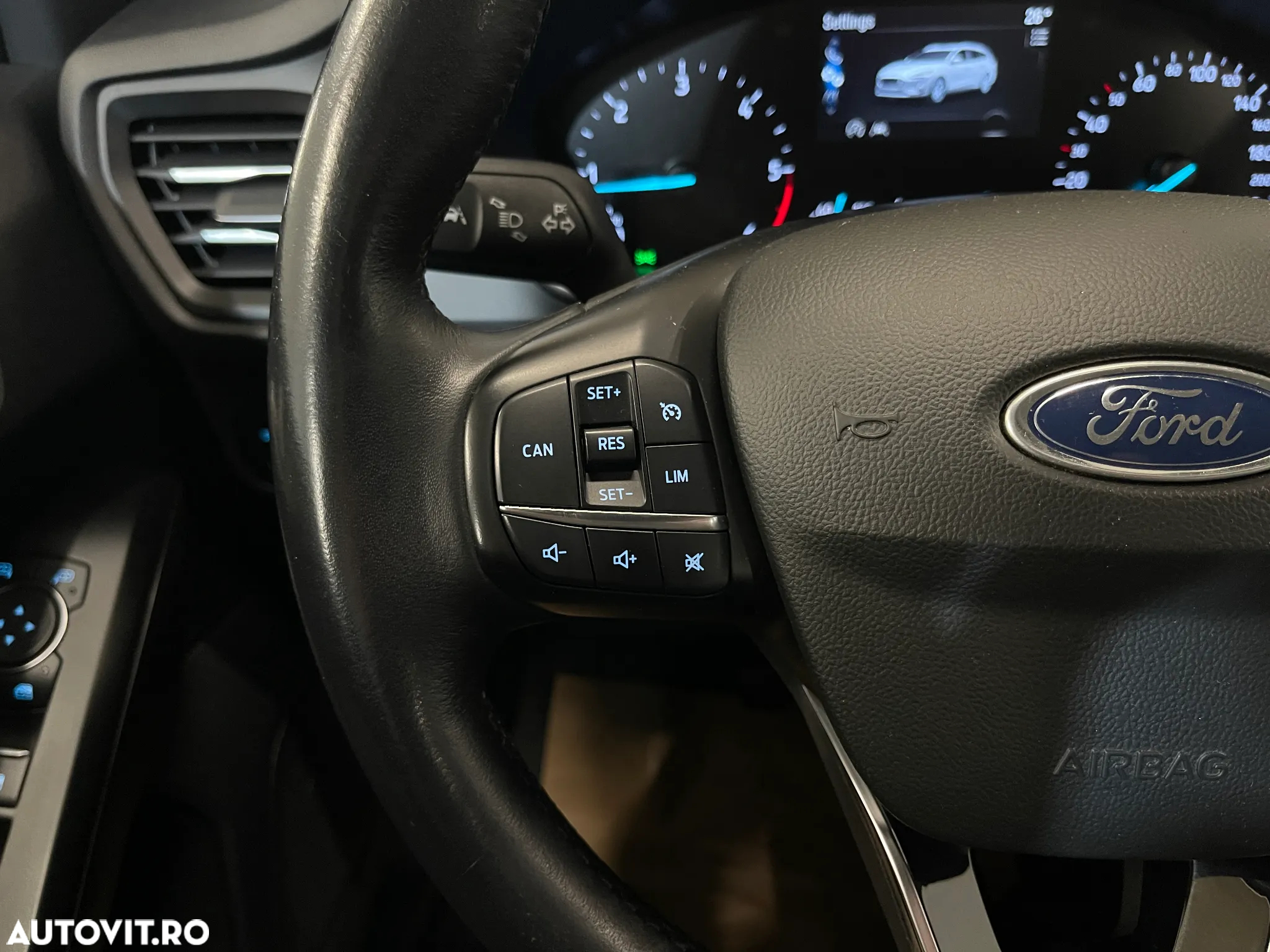 Ford Focus 1.5 EcoBlue Connected - 22
