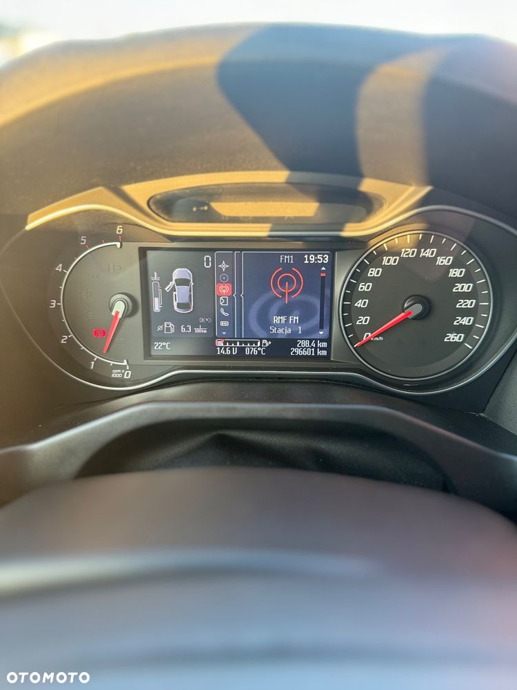Ford Mondeo 2.0 TDCi Ghia - 21