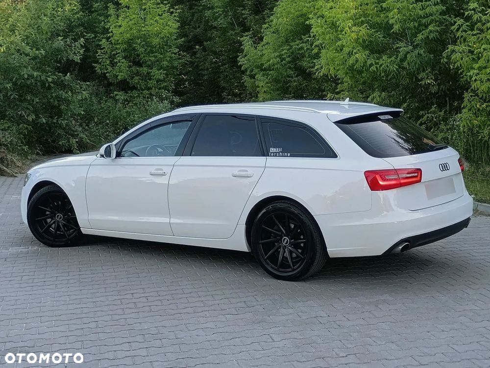 Audi A6 Avant - 17