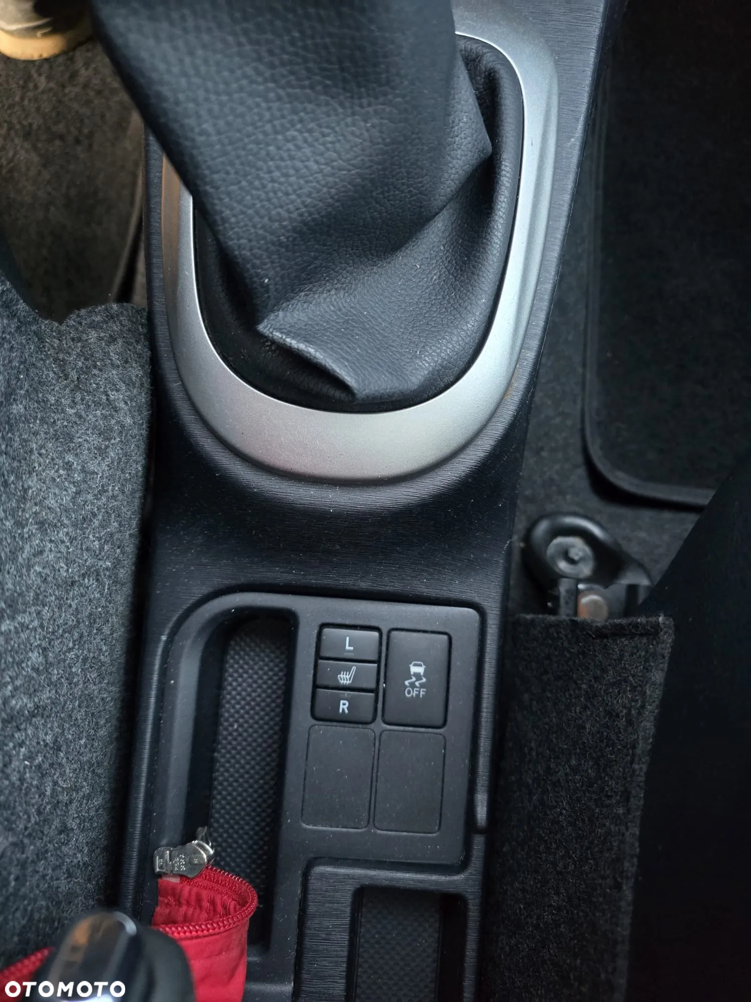 Toyota Yaris 1.33 VVT-i Executive - 15