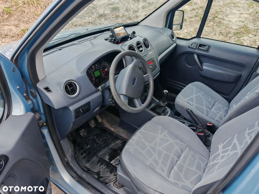 Ford Transit Connect - 17