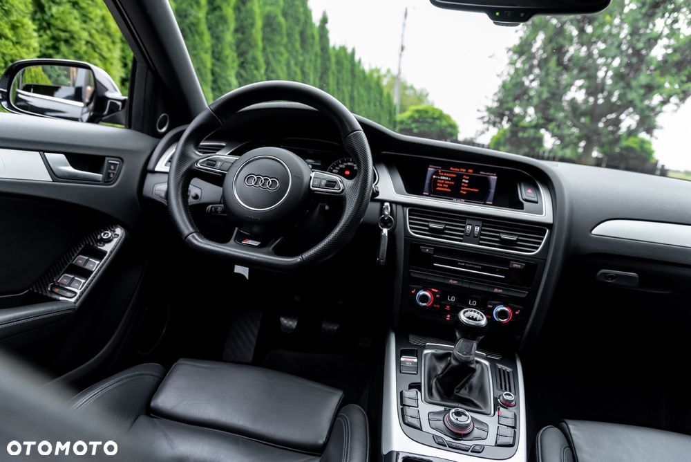Audi A4 Avant 2.0 TFSI - 27