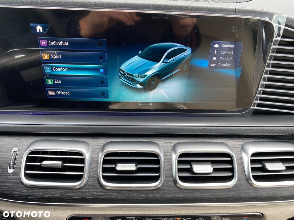 Mercedes-Benz GLE - 21